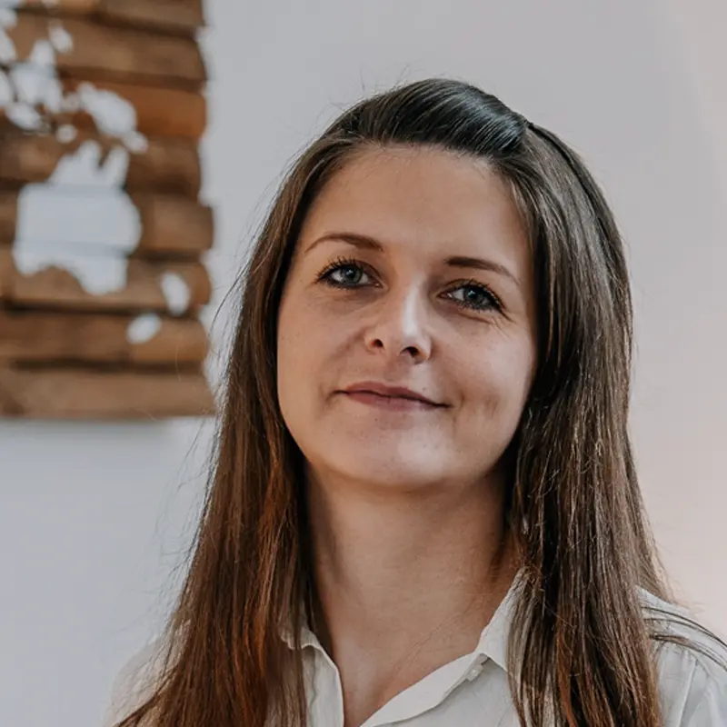 Shirley TUI Reisecenter, Esther Warsawa, Reisebüro Plauen
