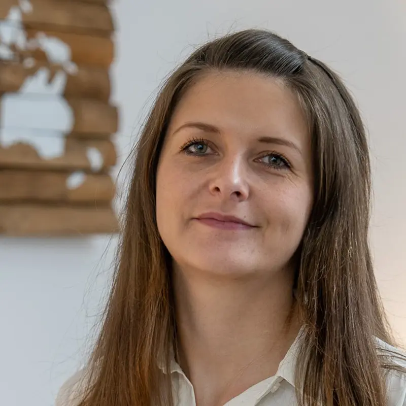 Shirley TUI Reisecenter, Esther Warsawa, Reisebüro Plauen